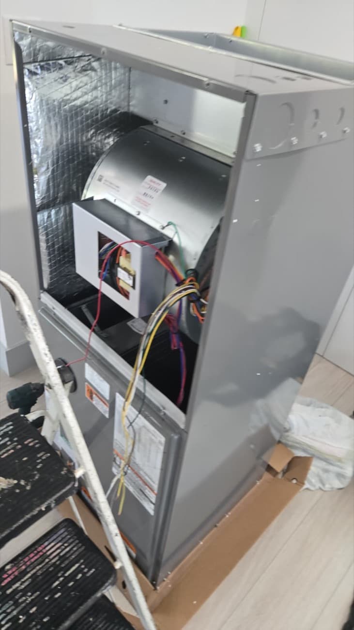 Trabajo de aire acondicionado de Zapata Energy Solutions 8